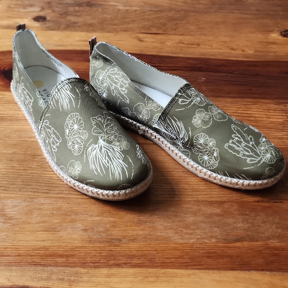 Vionic Beach X Protegus Laguna Olive Floral Espadrille Shoes